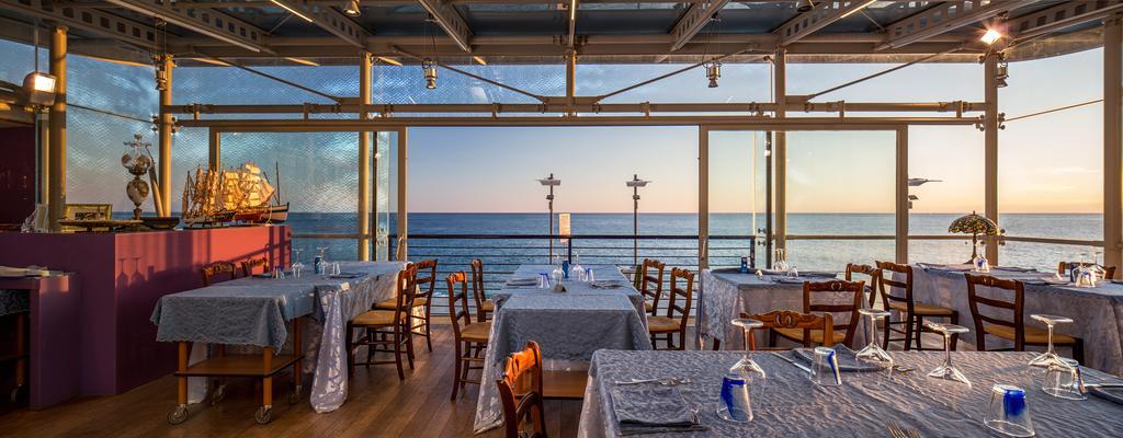 Caravella Hotel Deiva Marina Ngoại thất bức ảnh
